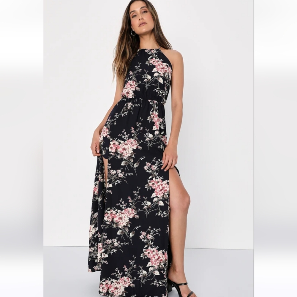 Lulu's large midnight blue maxi dress.